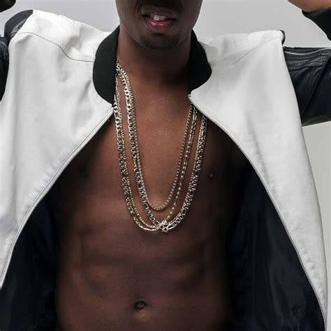 do rappers wear fake clothes|why do rappers wear jewelry.